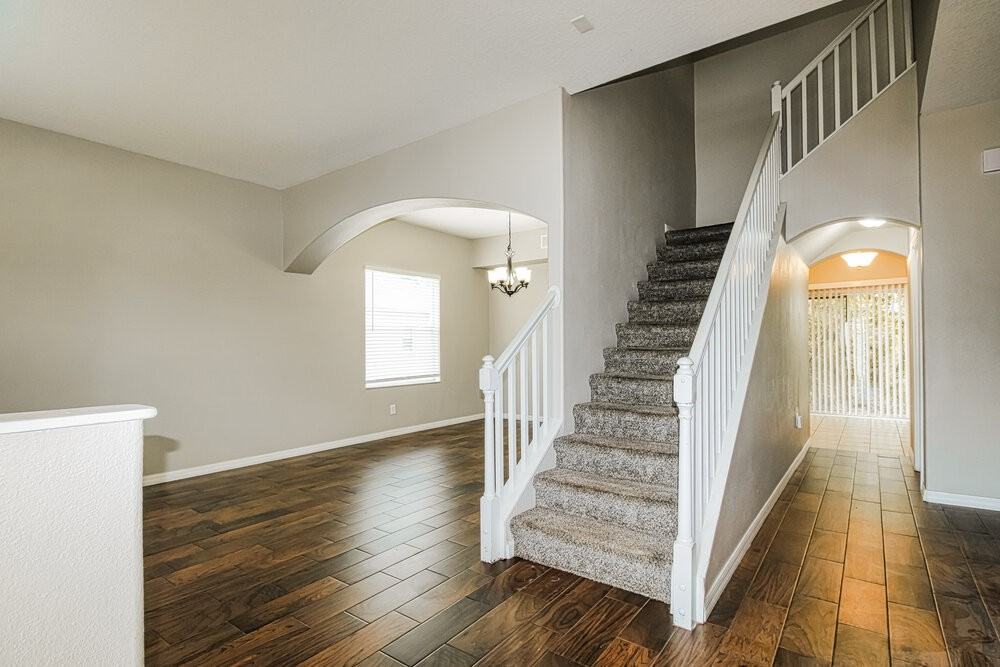 3810 Braemere Dr - Photo 5 of 20