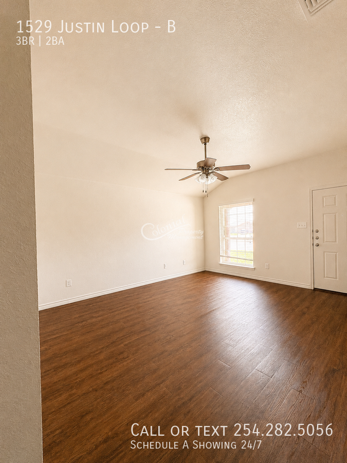 1529 Justin Loop #B - Photo 4 of 12