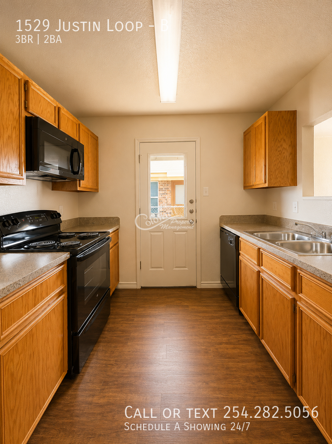 1529 Justin Loop #B - Photo 2 of 12