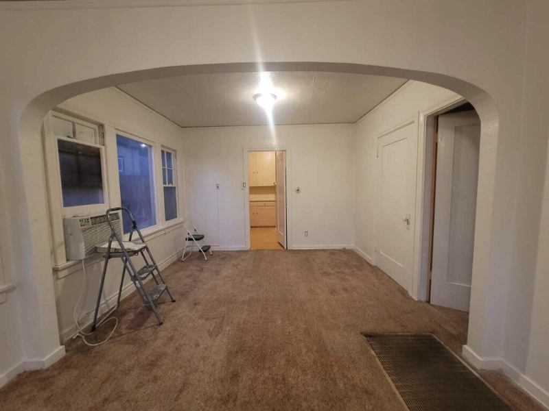 2105 Belle St - Photo 4 of 20
