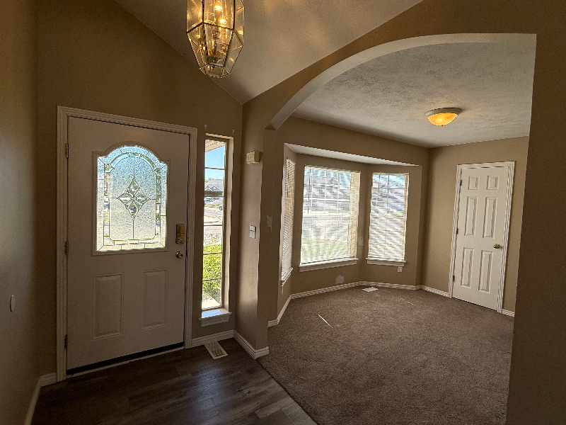 4091 Sw - Photo 4 of 21