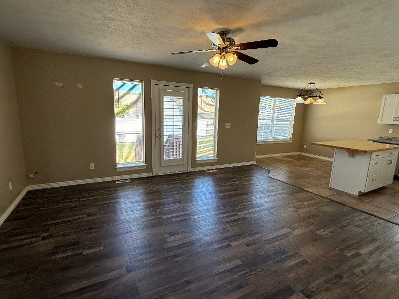 4091 Sw - Photo 6 of 21