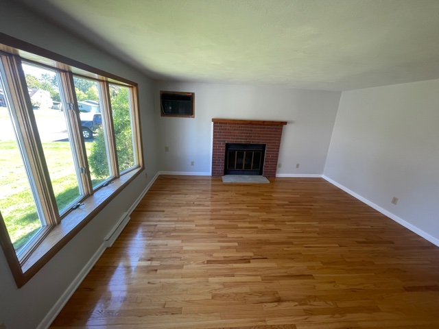 225 Sunflower Dr - Photo 5 of 34