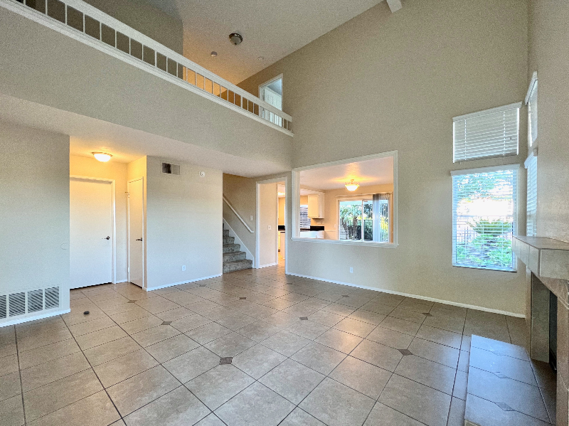 1658 Promontory Ridge Way - Photo 3 of 15