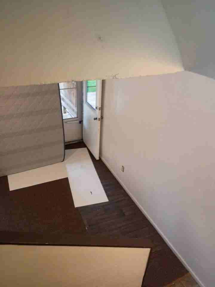 1445 90th Ave W - Photo 4 of 17