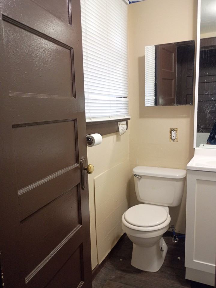 1445 90th Ave W - Photo 6 of 17