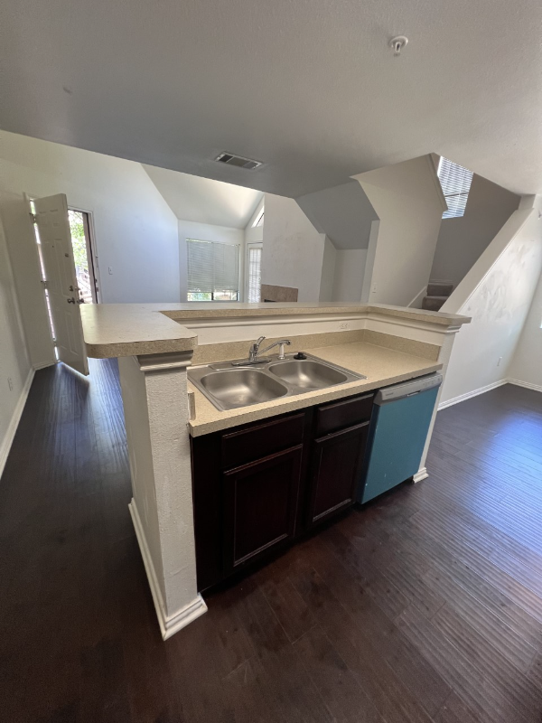 9817 Walnut St #210 - Photo 6 of 36
