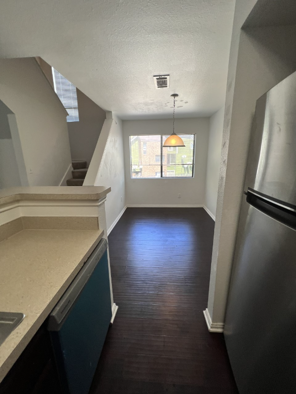 9817 Walnut St #210 - Photo 7 of 36