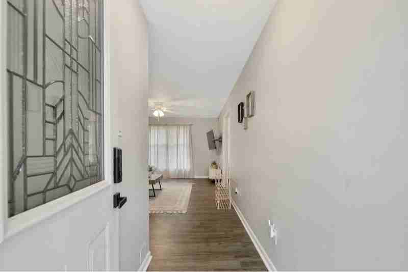 5882 Hunting Ridge Rd - Photo 2 of 13