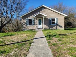 featured image of 102 Brown St