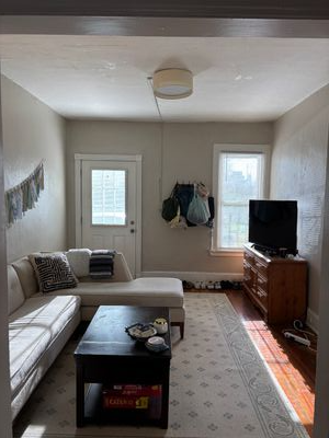 2551 Grove St - Photo 2 of 11
