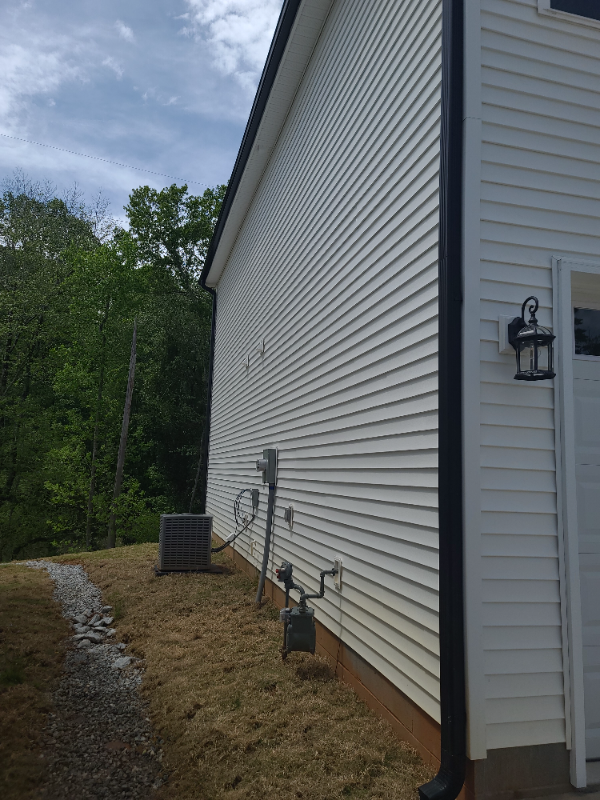 111 Solis Ct - Photo 2 of 50