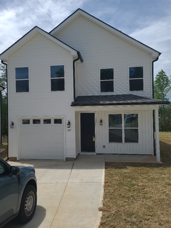 111 Solis Ct - Photo 4 of 50