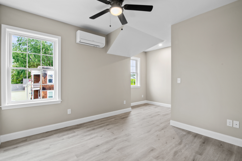 680 Union St #3E - Photo 7 of 17