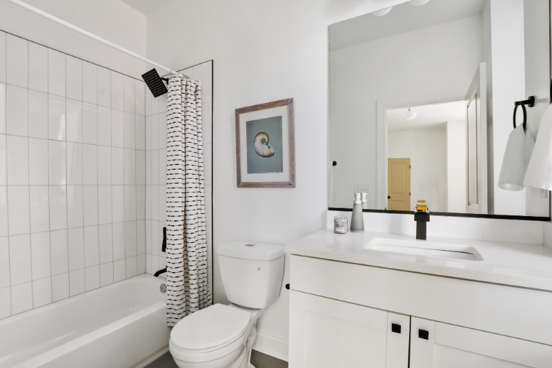 2201 Brookfield Ave #B02 - Photo 3 of 11