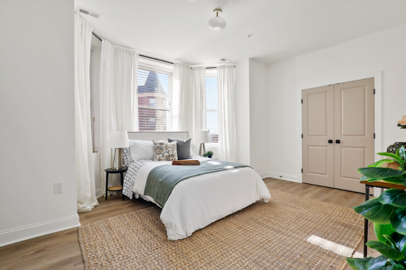 2201 Brookfield Ave #B02 - Photo 5 of 11