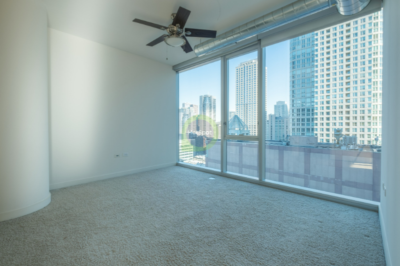 151 W Kinzie St - Photo 4 of 22