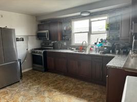featured image of 2536 Ridgeland Ave #2