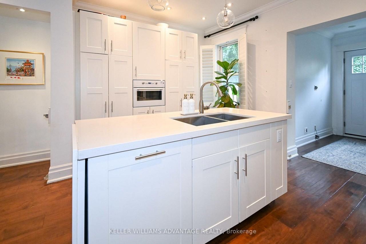 118 Rainsford Road - Photo 6 of 33