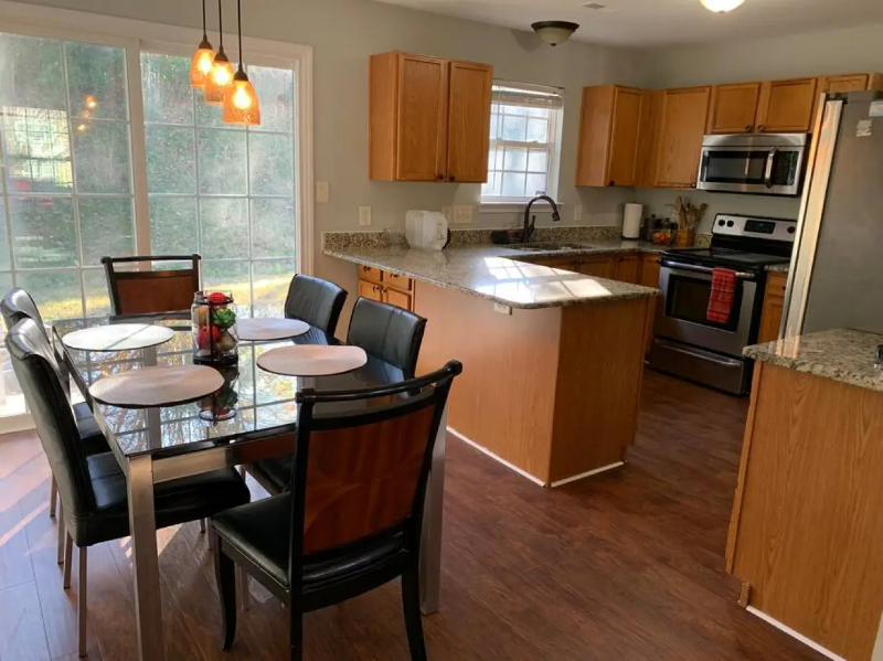 2821 Trestle Ct Sw - Photo 6 of 7