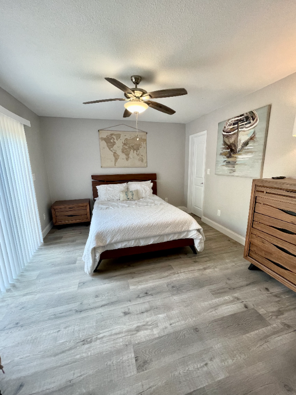 518 E King St - Photo 7 of 20