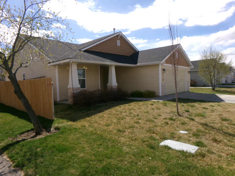 9715 W Stonewood Dr - Photo 2 of 20