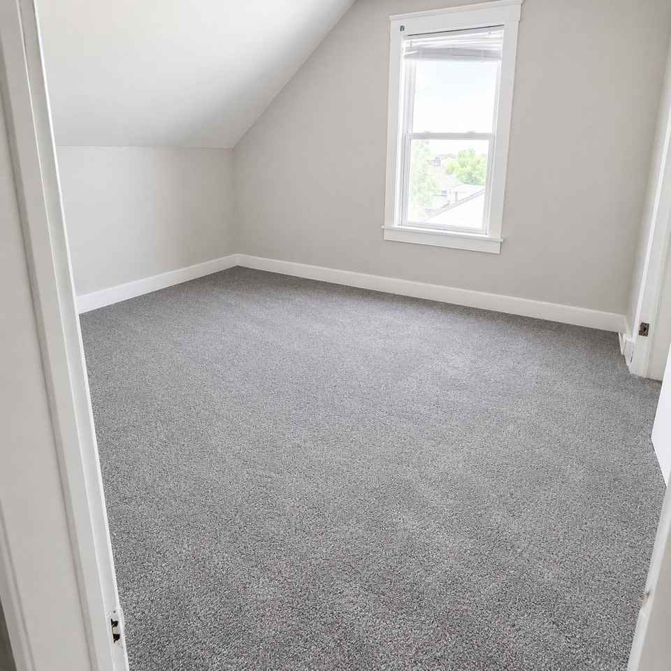 216 N Bradford Ave - Photo 5 of 7