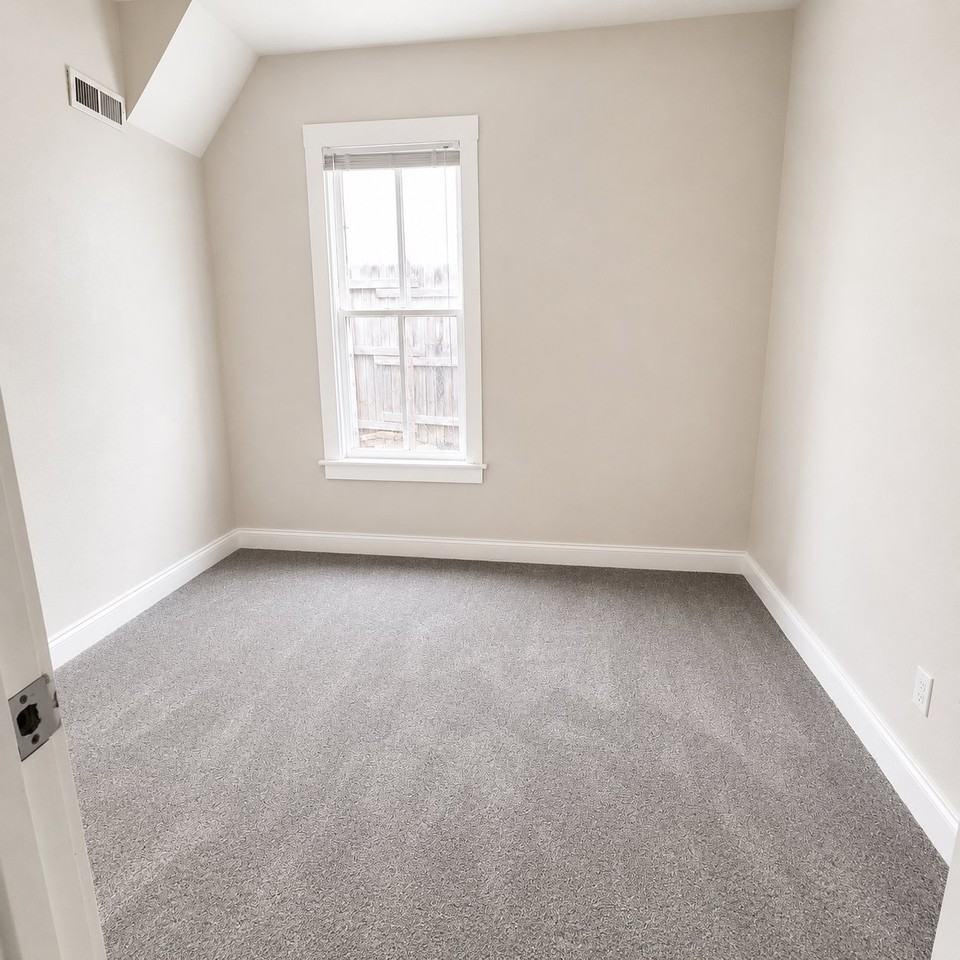 216 N Bradford Ave - Photo 6 of 7