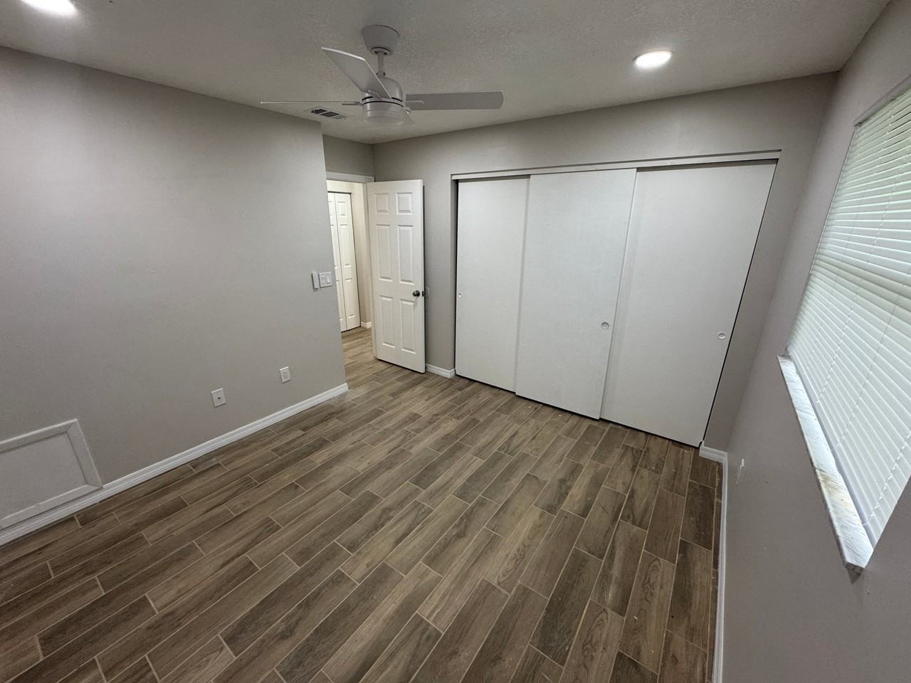 21514 Campbell Dr #21512 - Photo 7 of 11