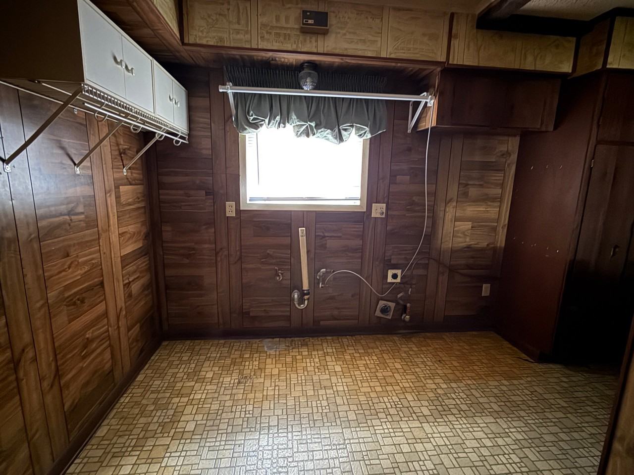 114 Brockton Dr - Photo 6 of 16