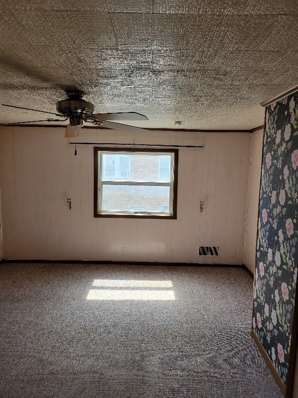 912 Hancock Ave #B - Photo 7 of 9