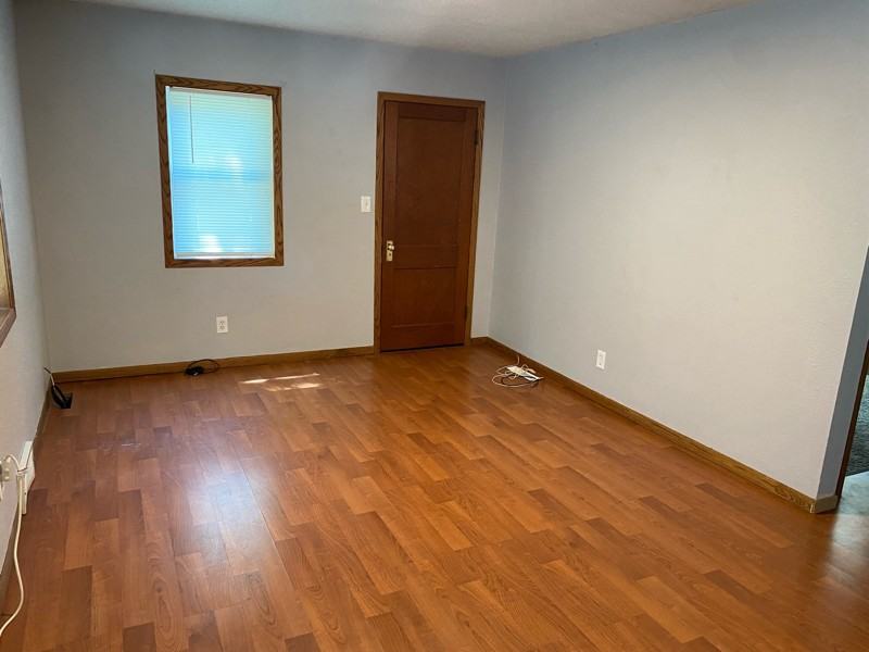 630 W Linden St - Photo 7 of 14