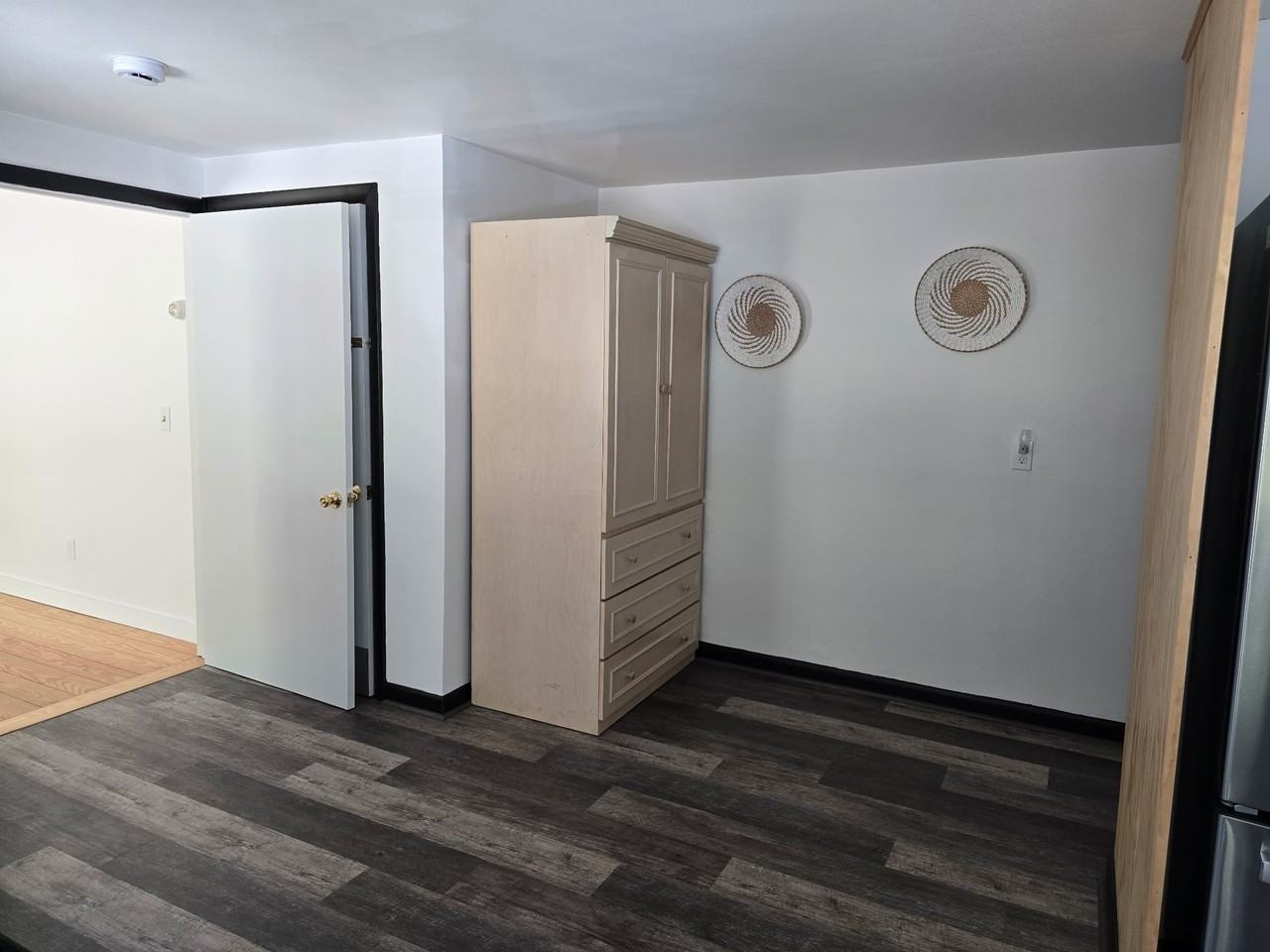 167 Howard Rd #2 - Photo 5 of 13