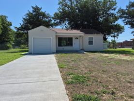 312 S Rose Hill Rd - Photo 1 of 1