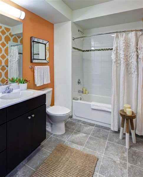 332 E Wacker Dr - Photo 6 of 12
