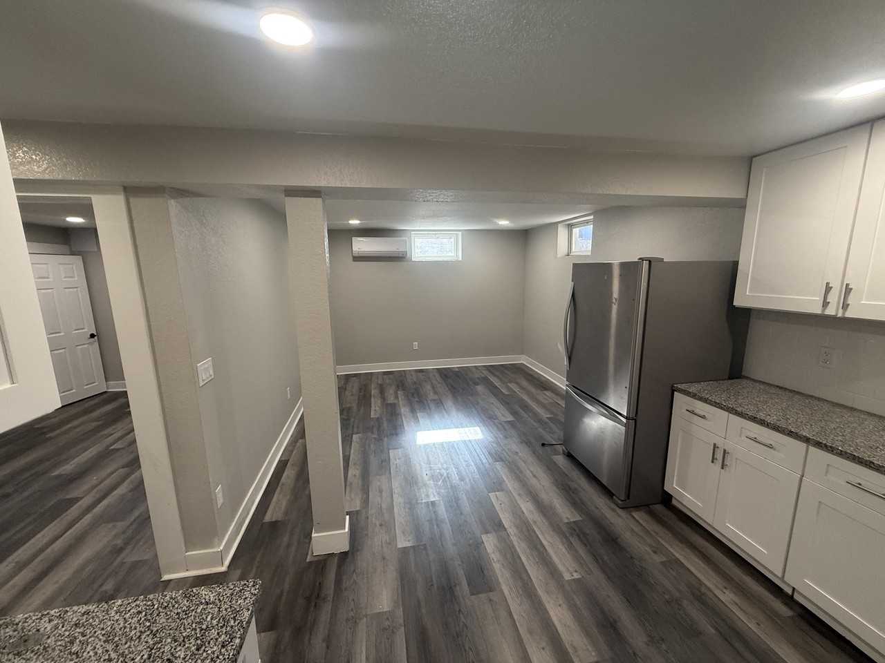 7100 Avrum Dr - Photo 7 of 14