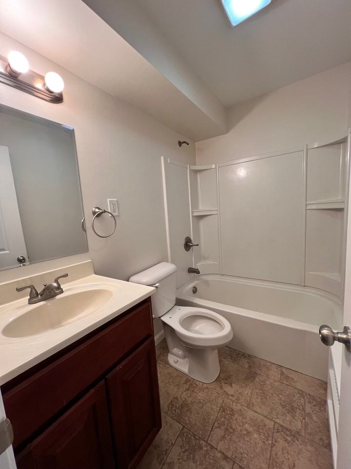 2470 Western Ave #1 - Photo 6 of 8