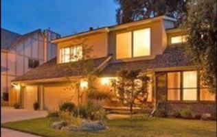 featured image of 8942 S Taft Hill Dr