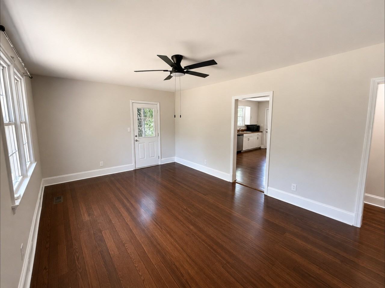 82 Morgan Rd - Photo 2 of 16