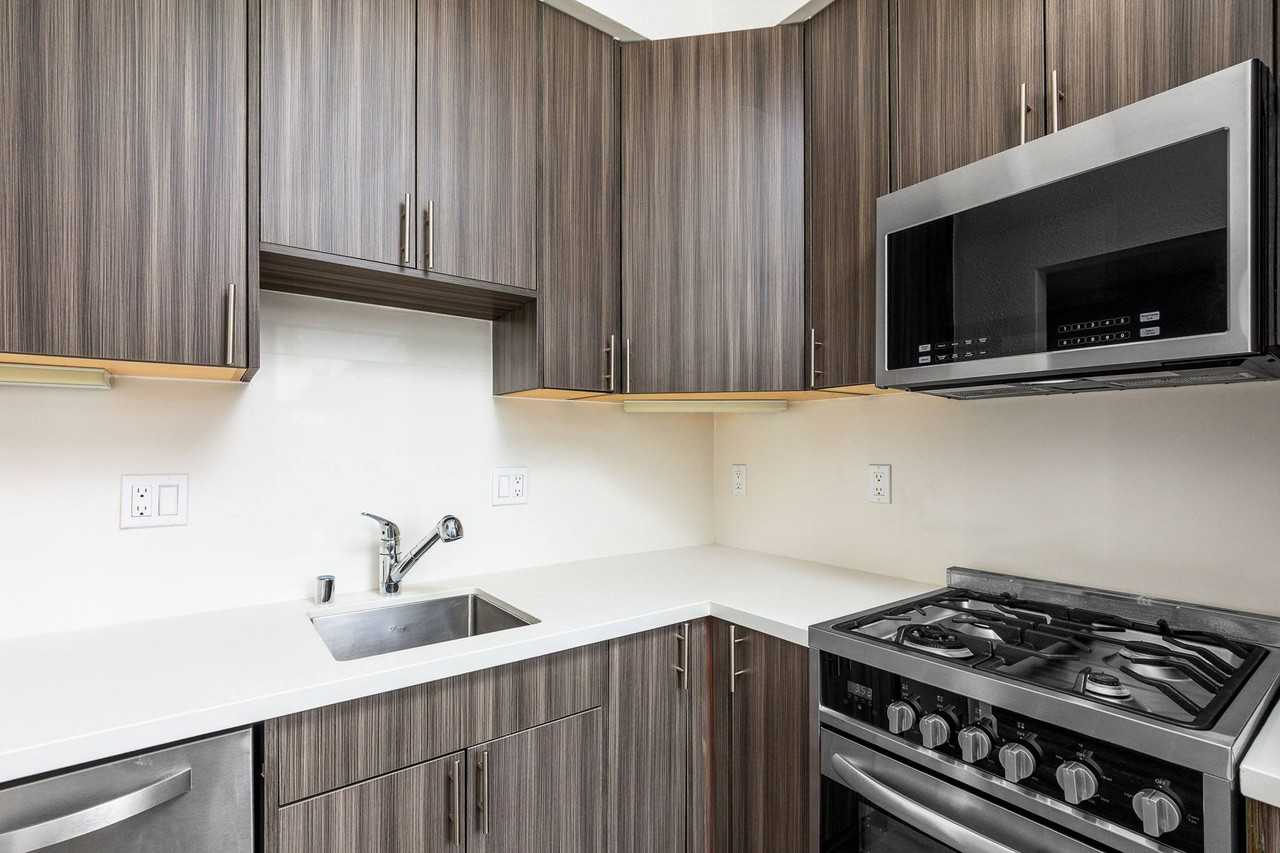 839 Leavenworth - Photo 5 of 24