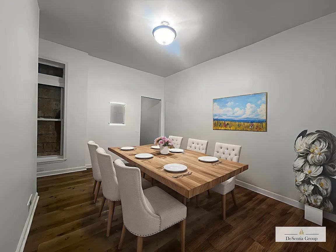 2426 Brentwood Ave - Photo 5 of 6