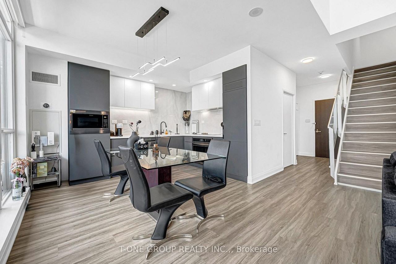 8 Telegram Mews - Photo 10