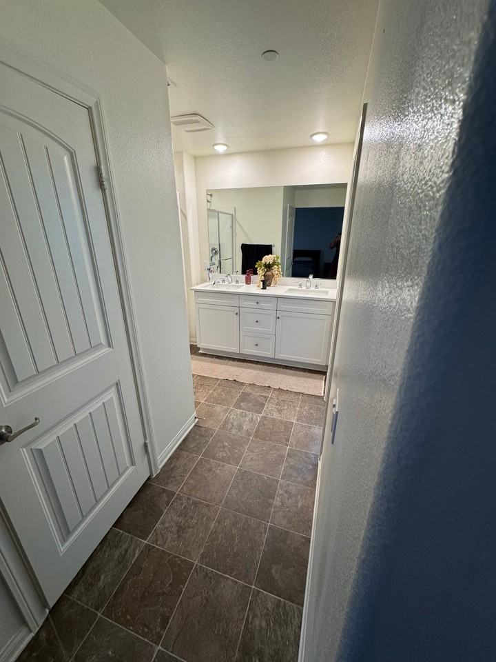 30801 Windy Ridge Way - Photo 3 of 7
