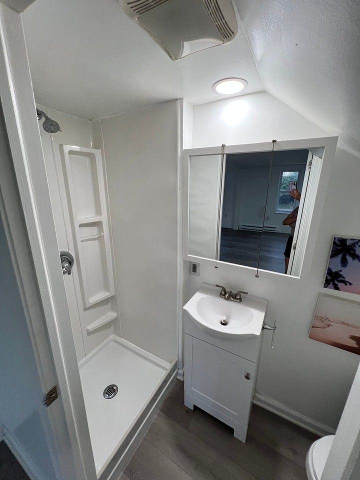 162 Lincoln St #2 - Photo 5 of 11