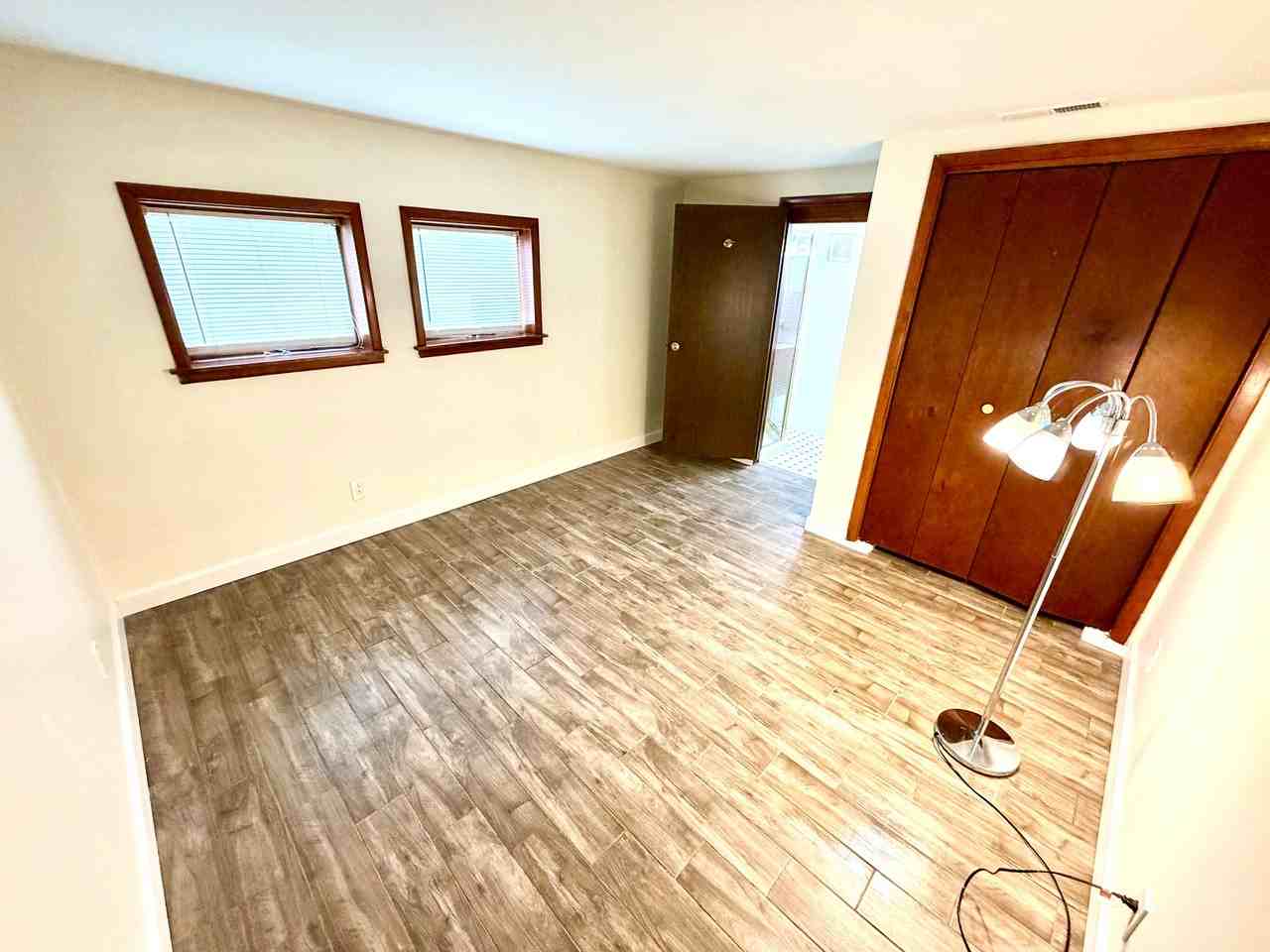 175 E Van Buren St #3 - Photo 6 of 8