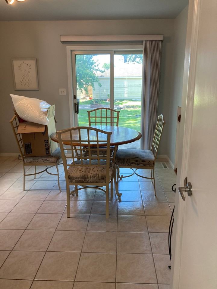 2648 41st Pl - Photo 4 of 11