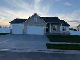 featured image of 6274 Hugo Dr