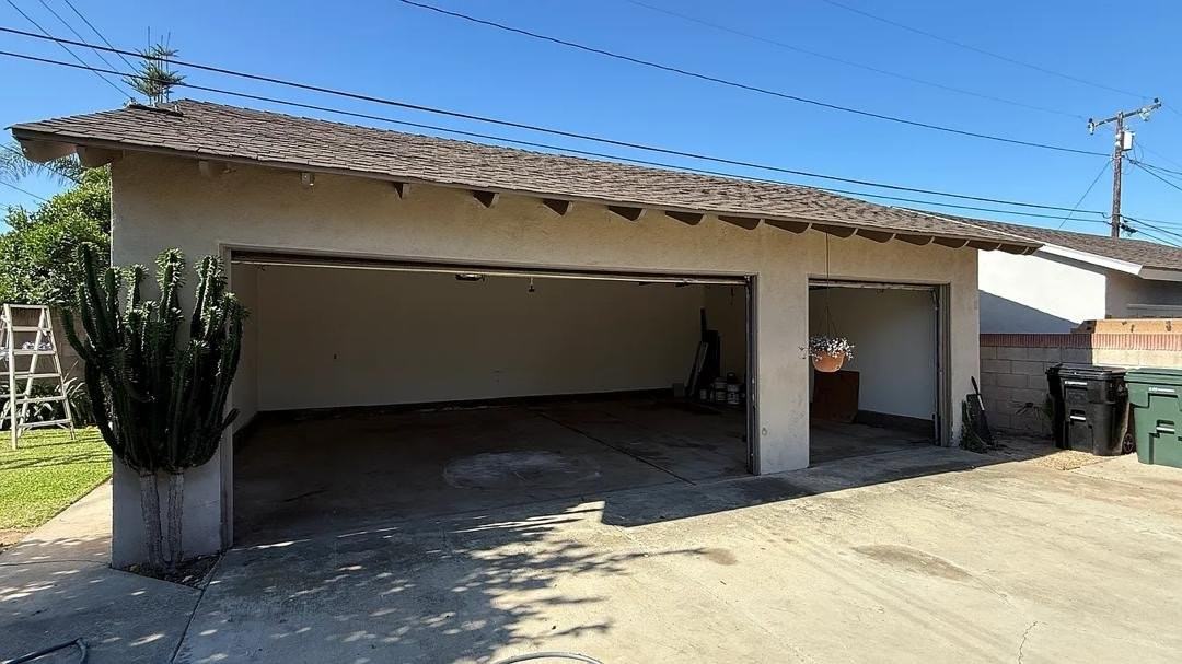 2002 E Haller St, Covina, Ca - Photo 2 of 10