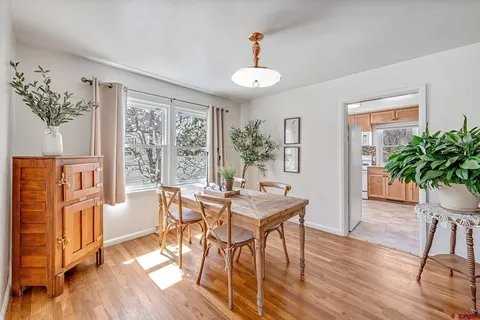 735 Howard St - Photo 5 of 8