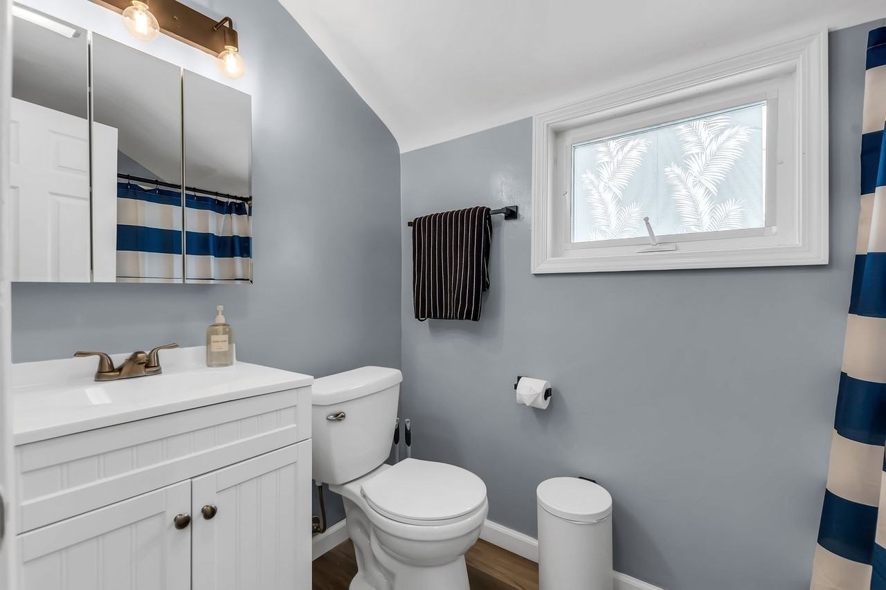 162 Southgate Rd - Photo 7 of 20